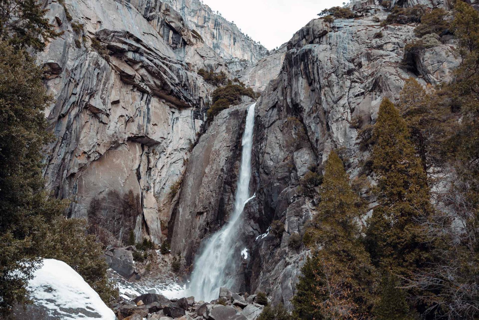 Yosemite_National_Park-Adventure_travel_in_North_America